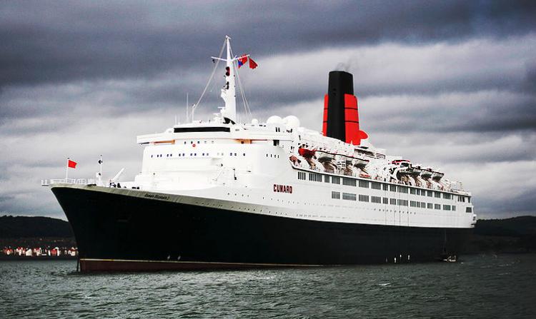 QUEEN ELIZABETH 2 - transatlantico (**)