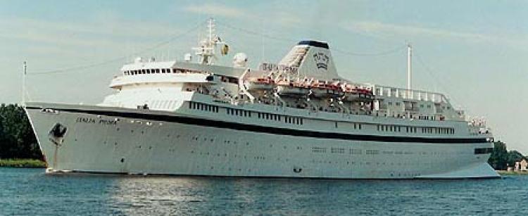 ITALIA PRIMA  - nave da crociera  (**)